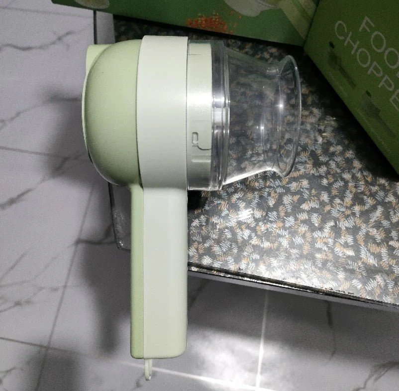 4-in-1 Portable Handheld Multifunctional Electric Food Processor - Image 10