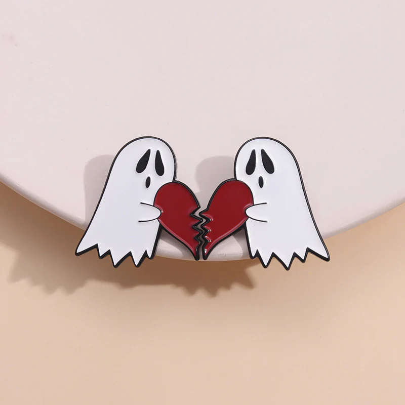 Creative Halloween Couple Breastpin Metal Emblem Ghost Love New Neckpin - Image 4