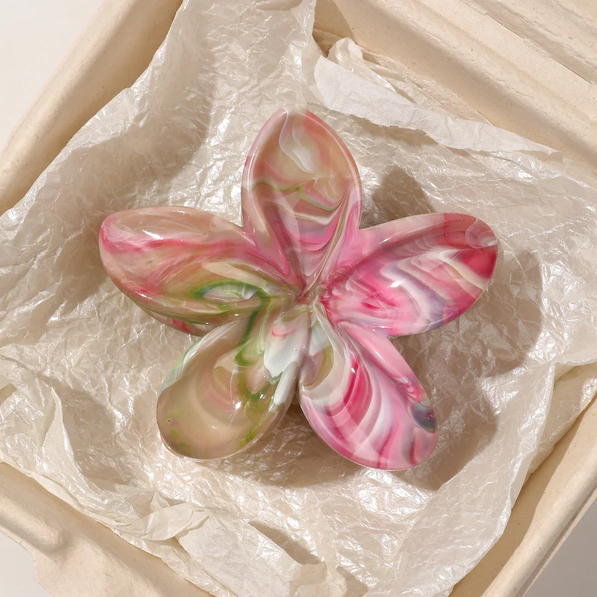 Hawaiian Flower Claw Clip - Image 12