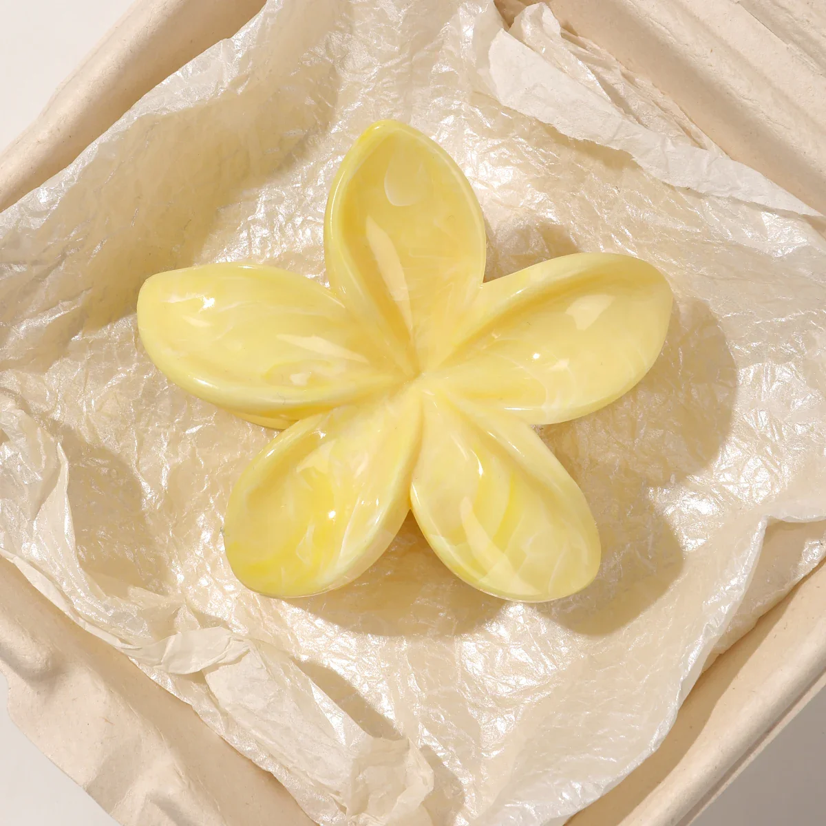 Hawaiian Flower Claw Clip - Image 24