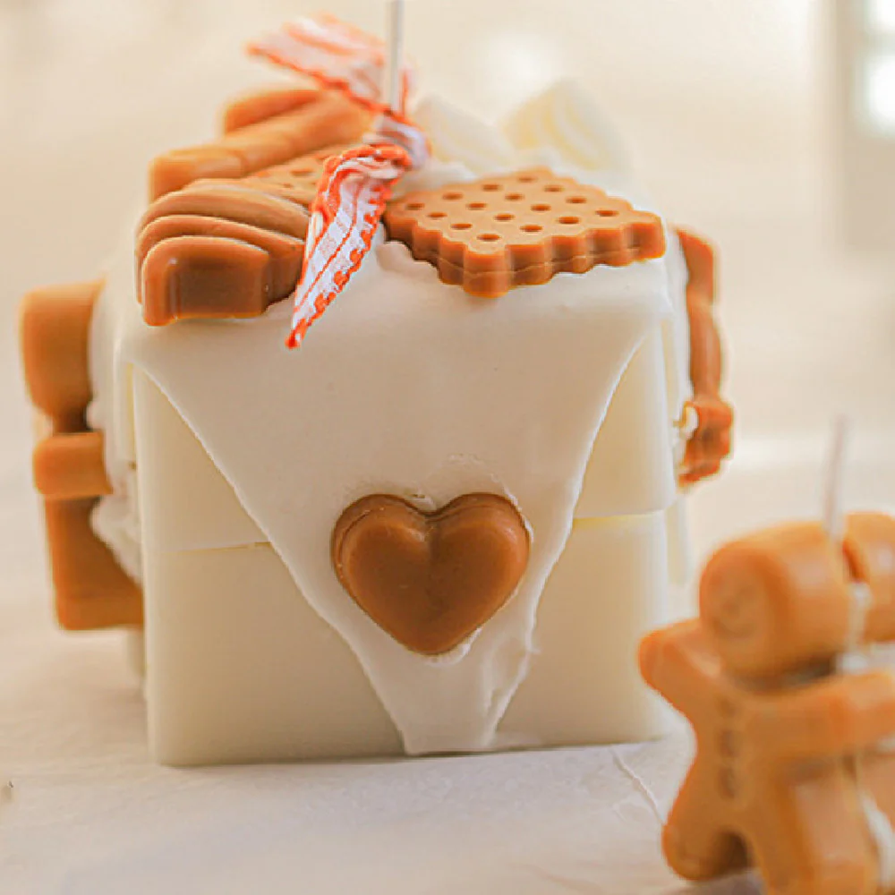 Homemade Gingerbread Man Christmas Scented Candle