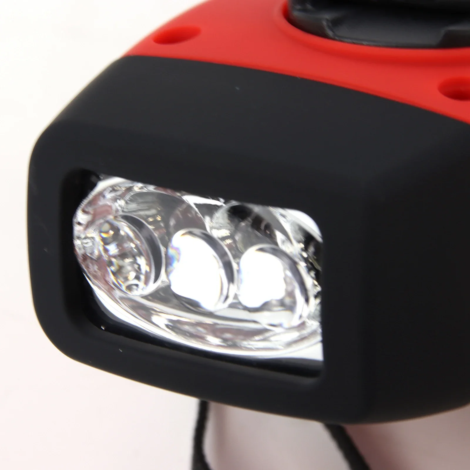 Multifunctional Solar Hand Crank Radio - Image 5