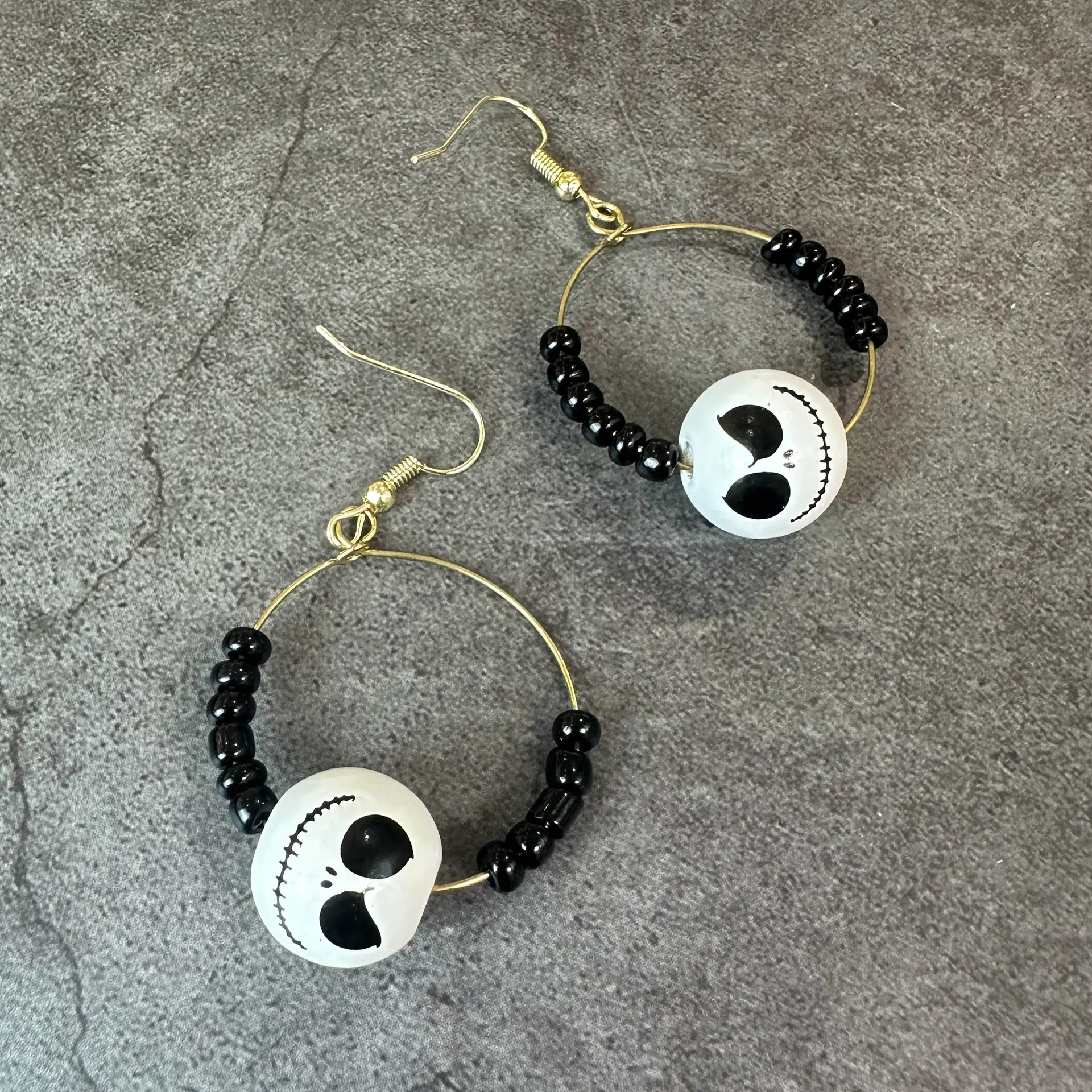 Personalized Halloween Earrings Necklace Wooden Bead - Image 6