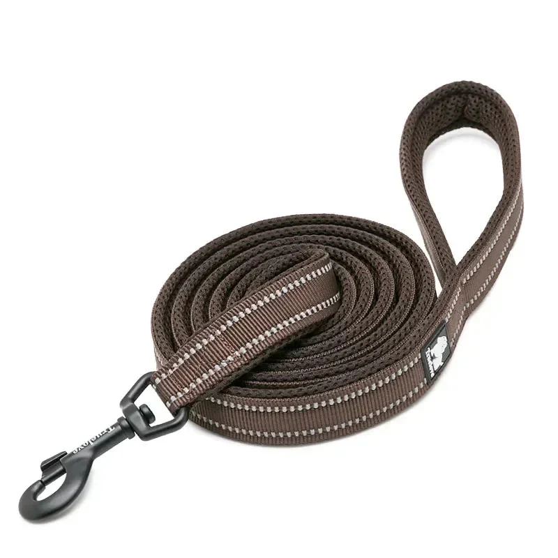 Soft Pet Leash with Reflective Nylon Mesh Padding - Image 16