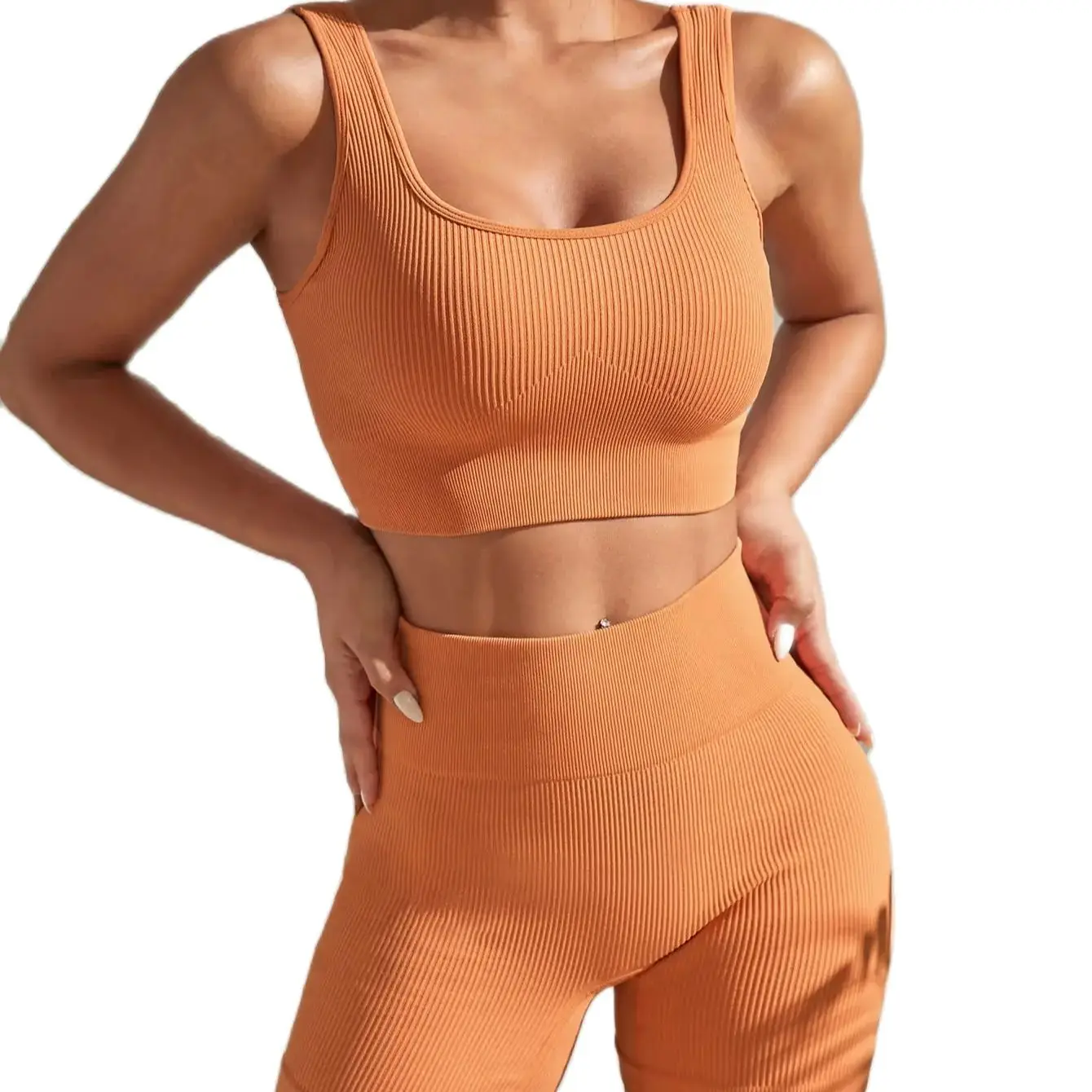 Stylish Seamless Exercise Body-Tight Fitness Set - Image 17
